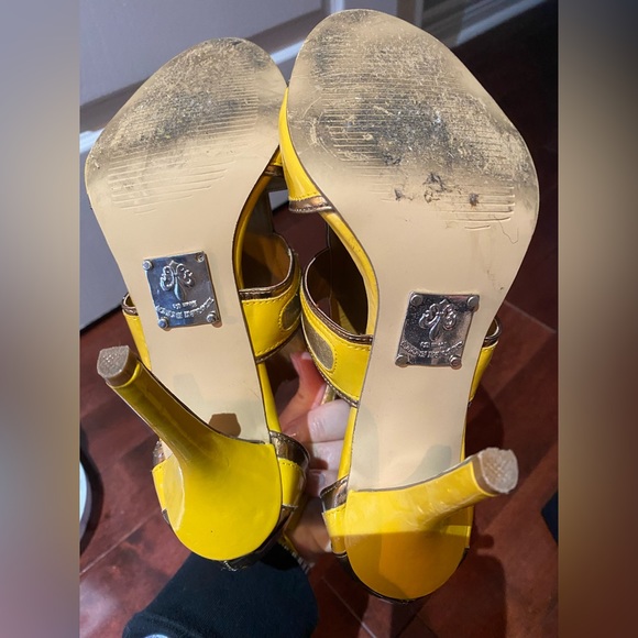 Yellow and copper heels, size 8.5 - Picture 5 of 12